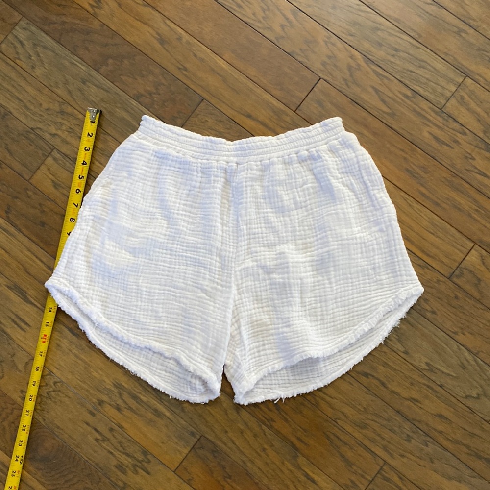 Shore brand high waisted cotton shorts, white, size large